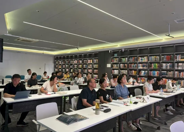 北京十二中科研年会语文分会：强基固本筑教研基石 聚力赋能促高质发展